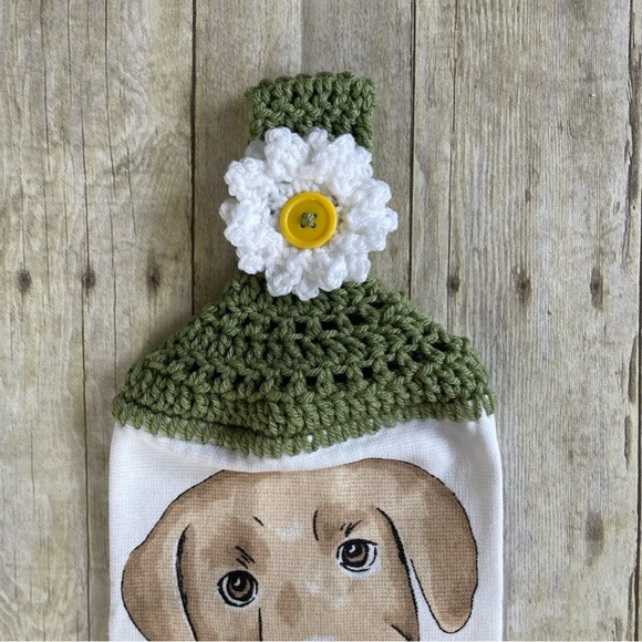 Crochet Top Puppy & Daisies Hanging HandTowel Daisy Flower Top Single Thickness - Picture 2 of 5